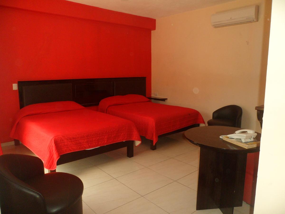 Hotel Rivera Inn Tamazunchale ภายนอก รูปภาพ